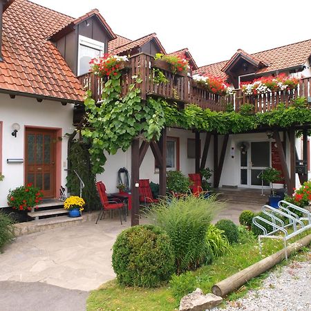 Kirschberghof Gaestehaus Und Weinverkauf Sommerhausen Bagian luar foto