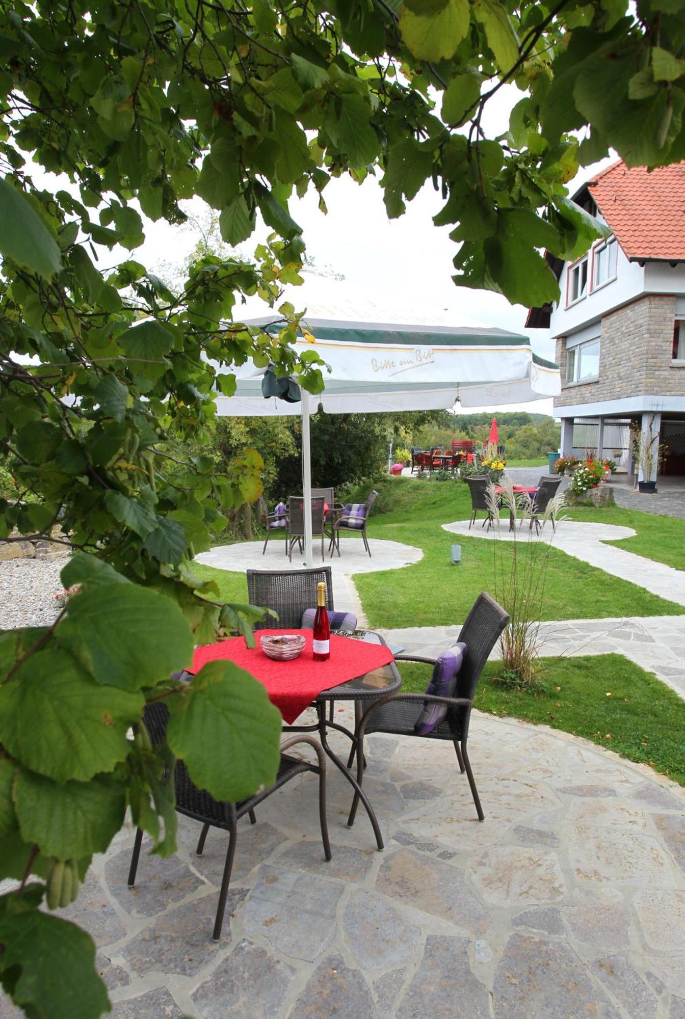Kirschberghof Gaestehaus Und Weinverkauf Sommerhausen Bagian luar foto