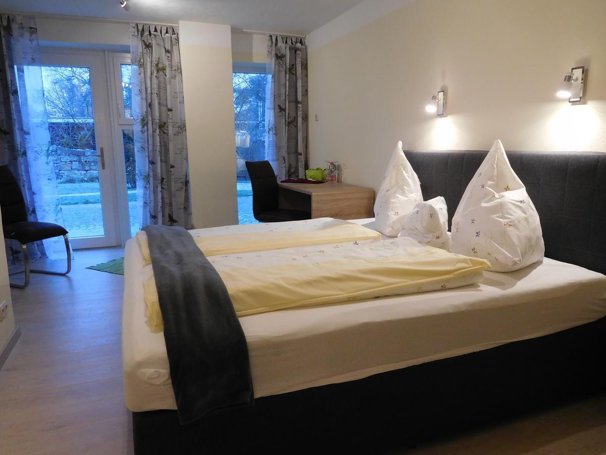 Kirschberghof Gaestehaus Und Weinverkauf Sommerhausen Bagian luar foto